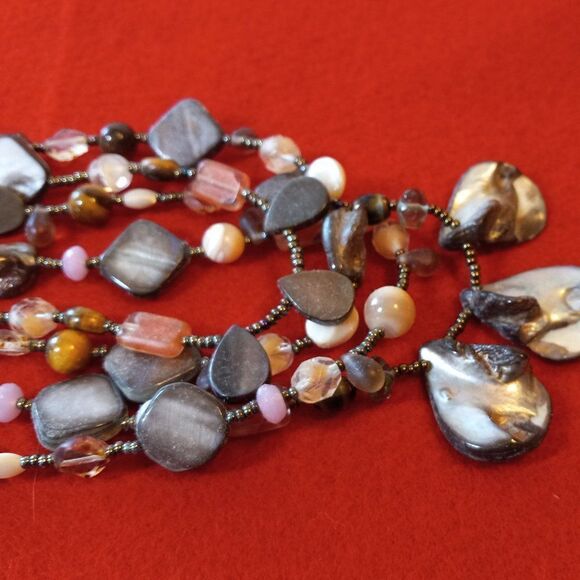 Four Strand Shell and Beaded necklace Cottagecore Nautical - Picture 4 of 7